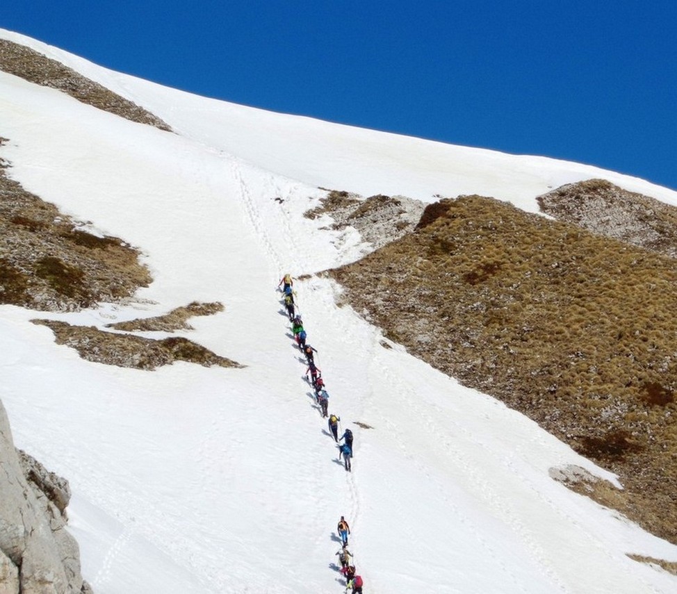 La ripida pettata affrontata che porta alla Sella di Monte Aquila