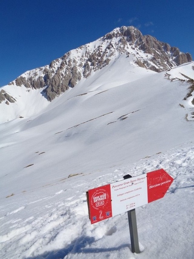 La cresta in quota da percorrere