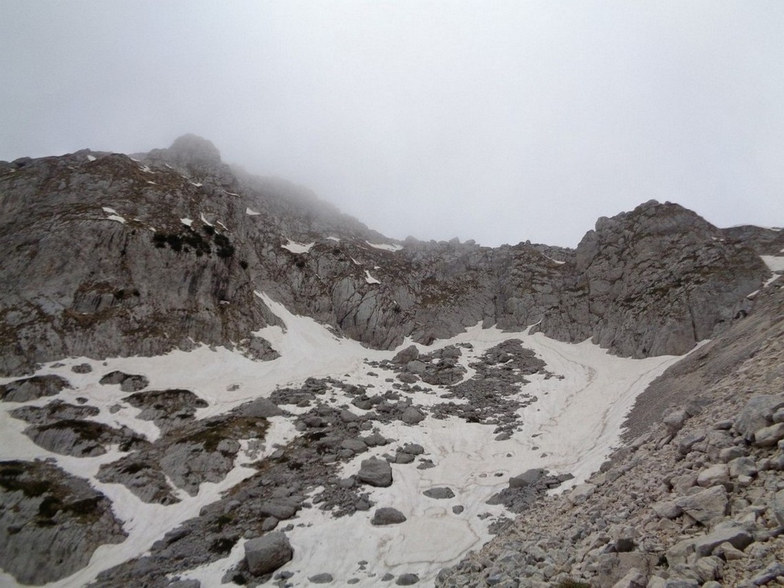 L'Anticima Sud vista dal basso