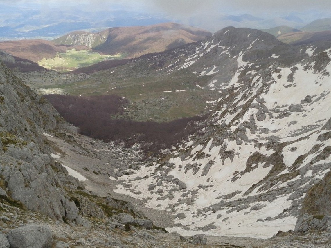La valle percorsa dall'alto