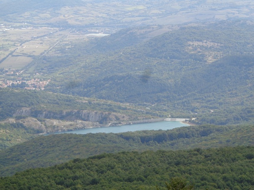 Il Lago di...?