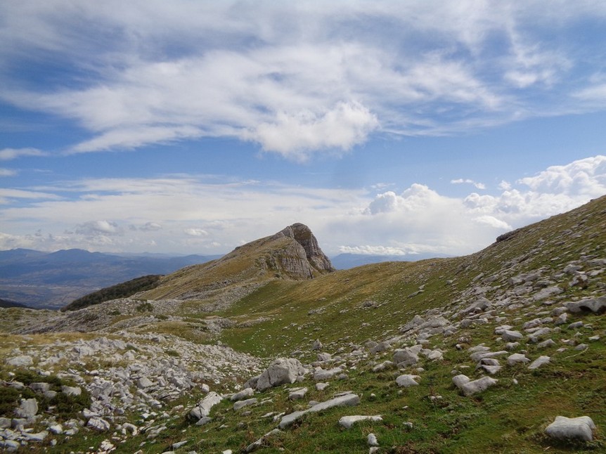 Cima Biscurri vista dalla cresta opposta