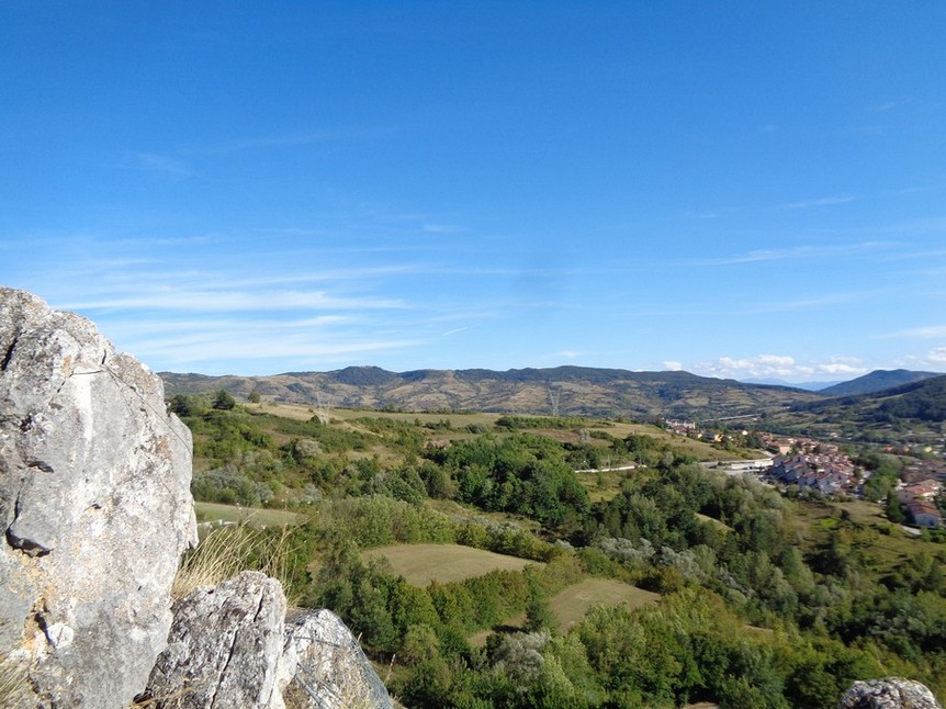 La valle dietro Castel di Sangro