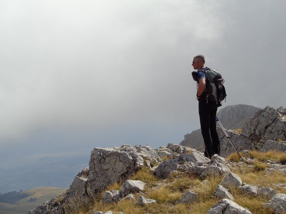 Marco guarda il percorso fatto dall'alto
