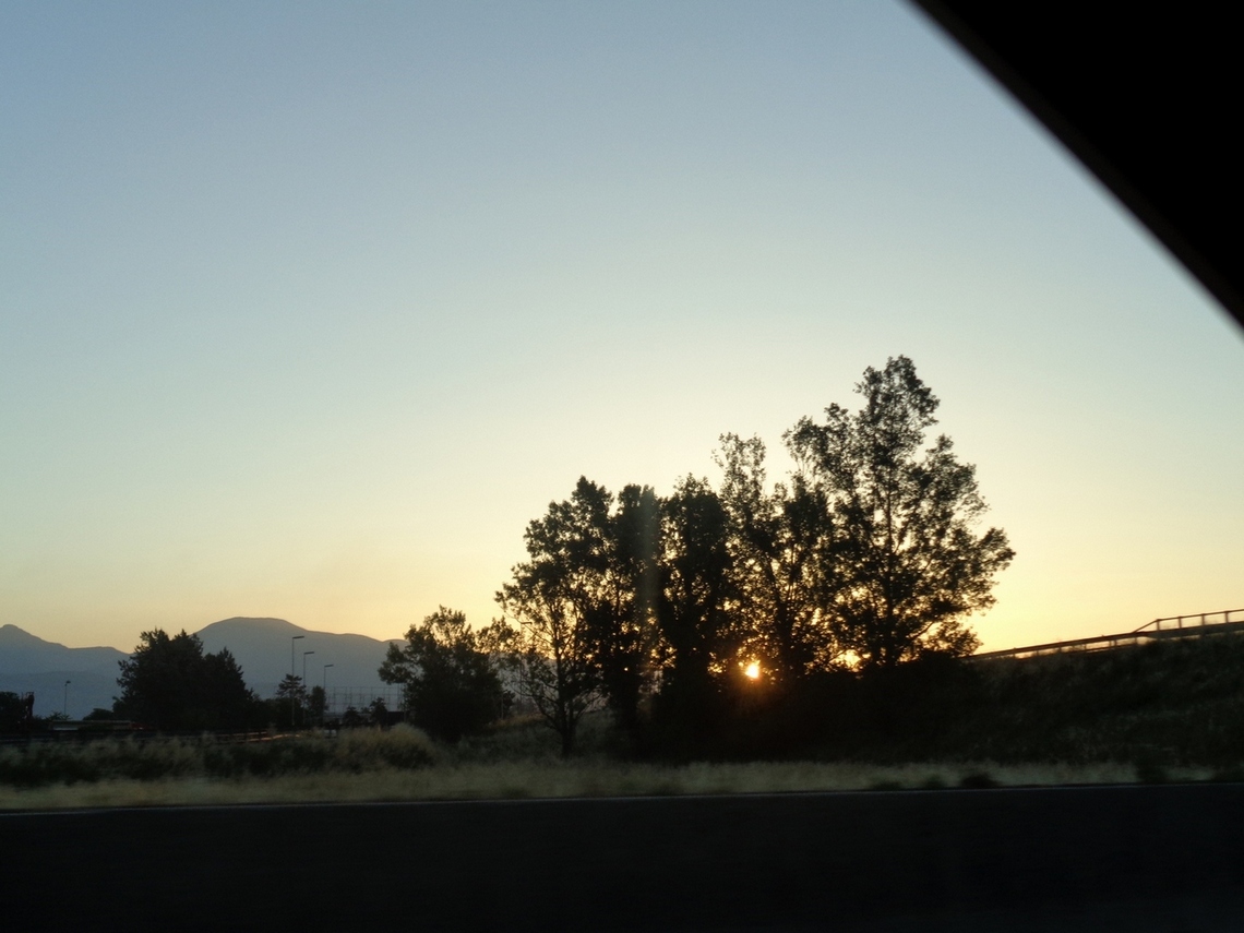 L'Alba sull'Autostrada Roma Napoli