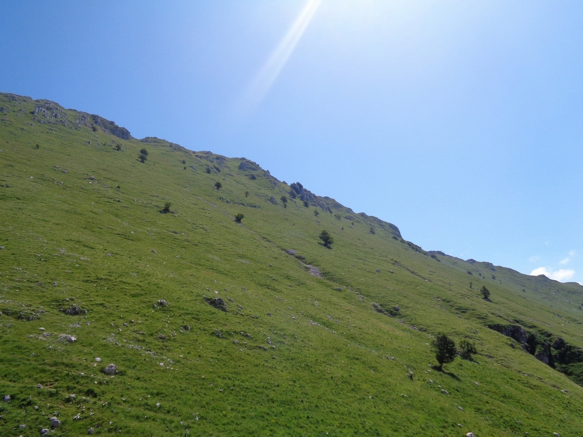 dobbiamo salire ora verso destra