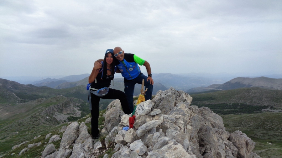 Con il cuore di Alessia Mori per il grande anello del Costone Occidentale sul Sirente-Velino