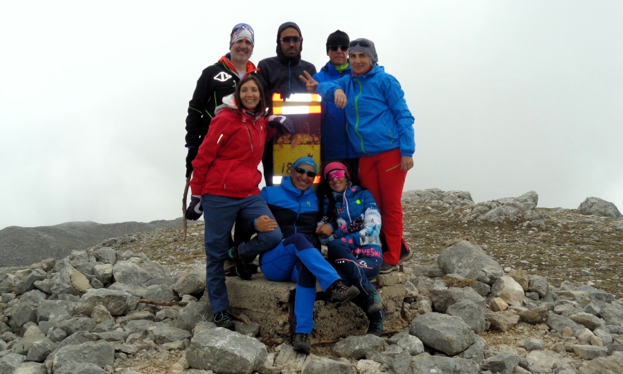 Quota 1899m del Monte Cervati: l'anello in quota per la cime che domina la Campania