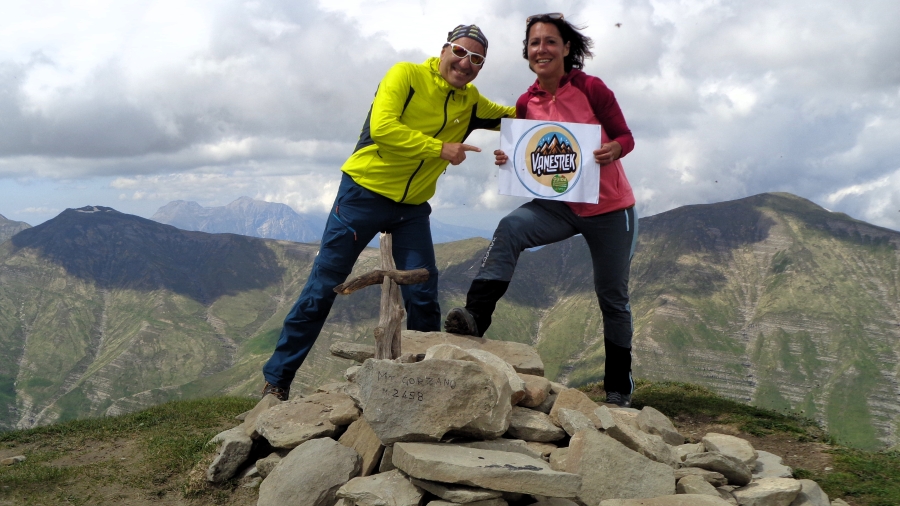 Con VANESTREK alias Vanessa Fabbri per l'anello su cima della Laghetta e Monte Gorzano nella Laga più selvaggia